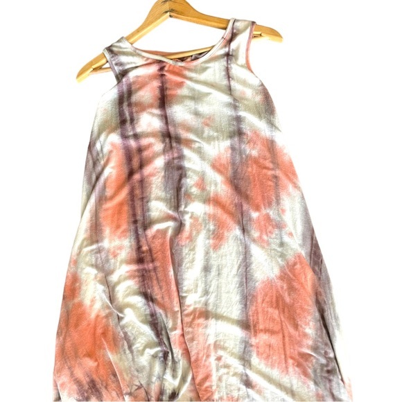 CY Fashion, multi color dress, POCKETS, cut out/tie back, swing/flowy - Picture 10 of 16